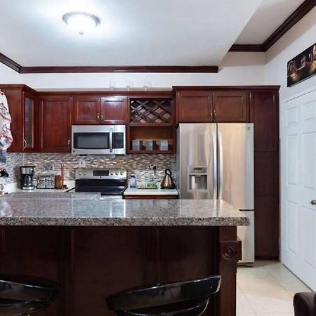 Lovely 2-Bed Apartment In The New Kingston Area エクステリア 写真